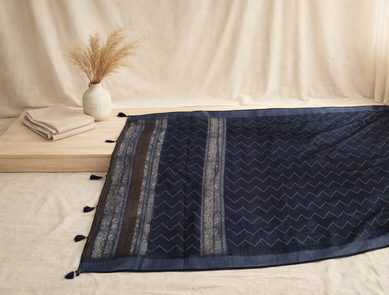 Vibhanya Navy Blue Bandhani Printed Linen Blend Saree with Tassel Pallu