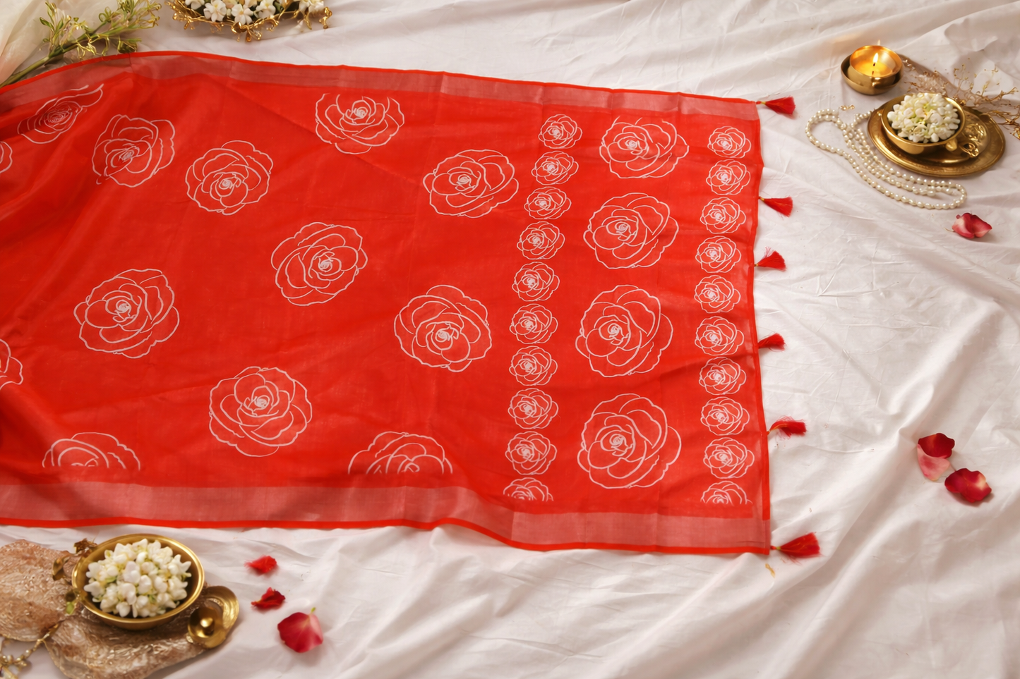 Women's Floral Printed Organza Saree with Tassels